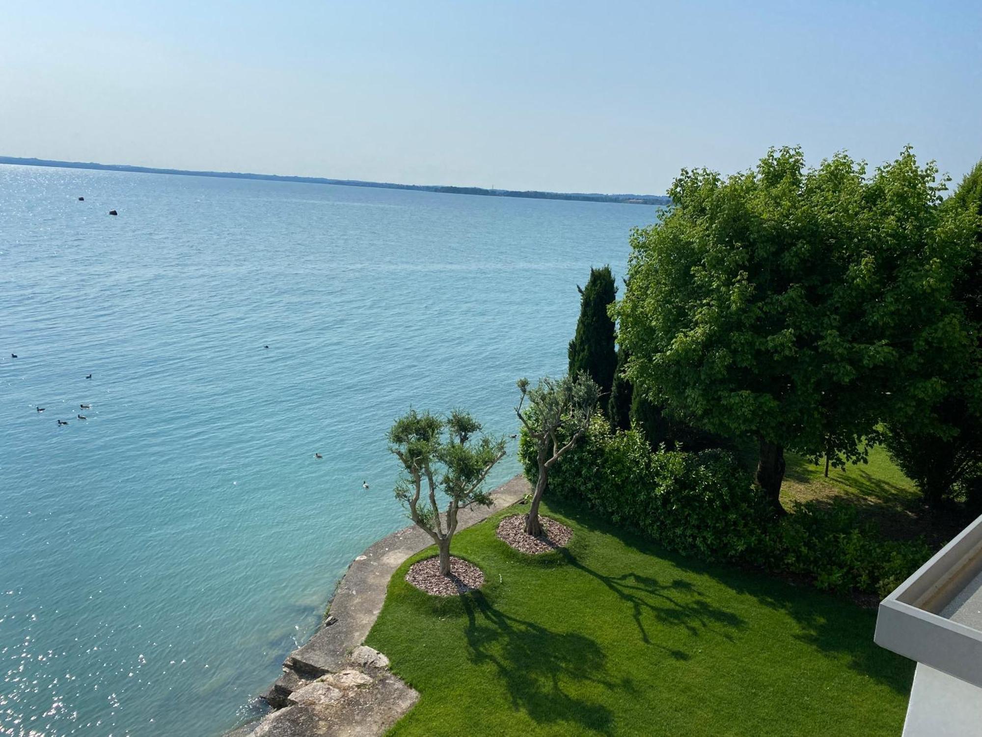 Sirmio Apartments - Darsena Stay Sirmione Exterior photo